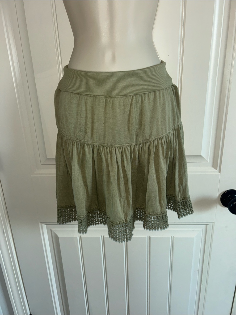 NEW Hard Tail Olive Green Fold Over Tiered Crochet-Hem Mini Skirt Sz XS